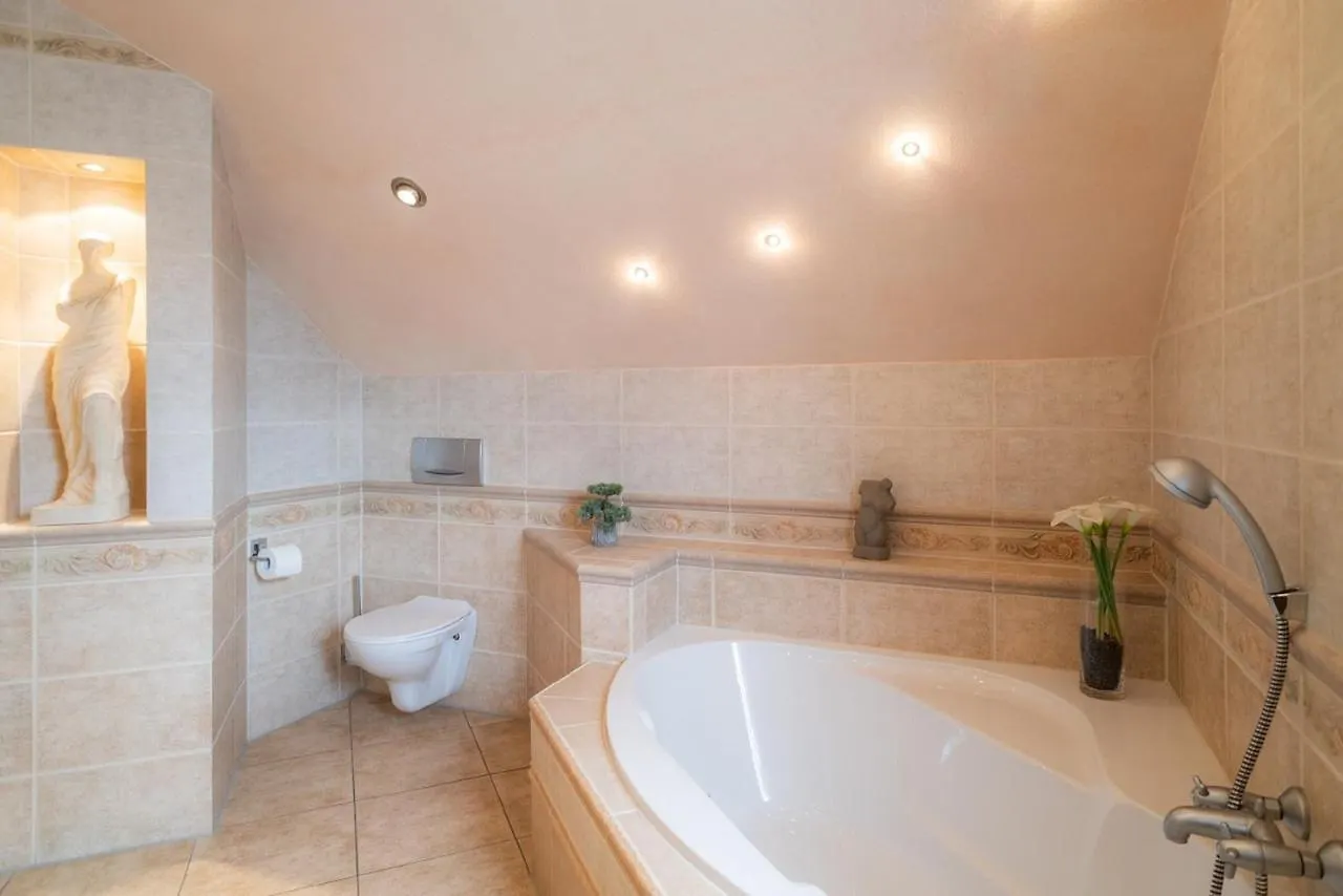 Ferienwohnung Am Eichholz 科堡